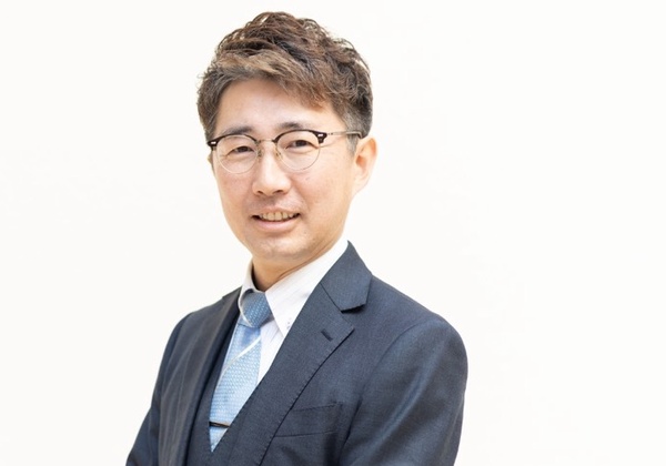 受け取ったものを、次の誰かへ——医療経営の『右腕』として、人の可能性を支える税理士の歩み